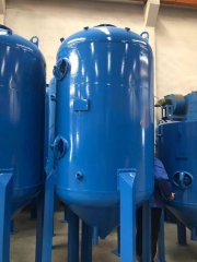 空壓機，儲氣罐，噴砂機